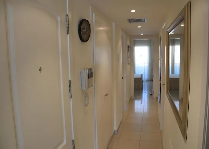 Estartit Park Apartment