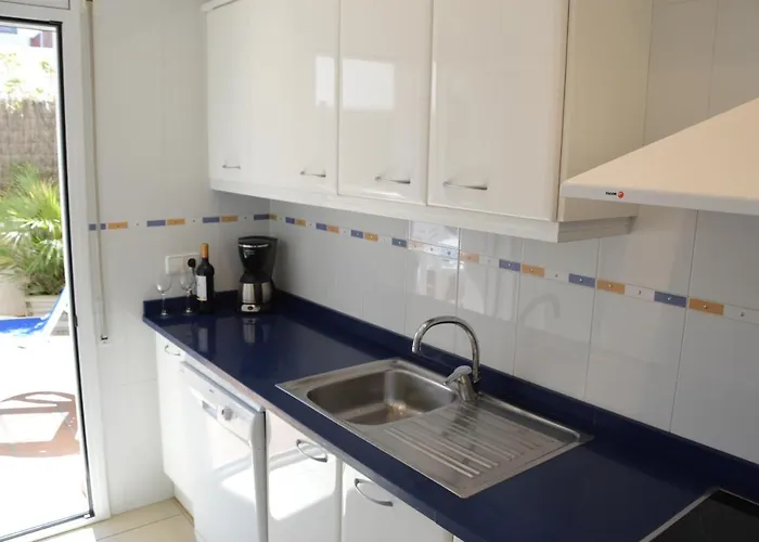 Estartit Park Apartment