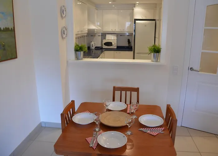Estartit Park Apartment